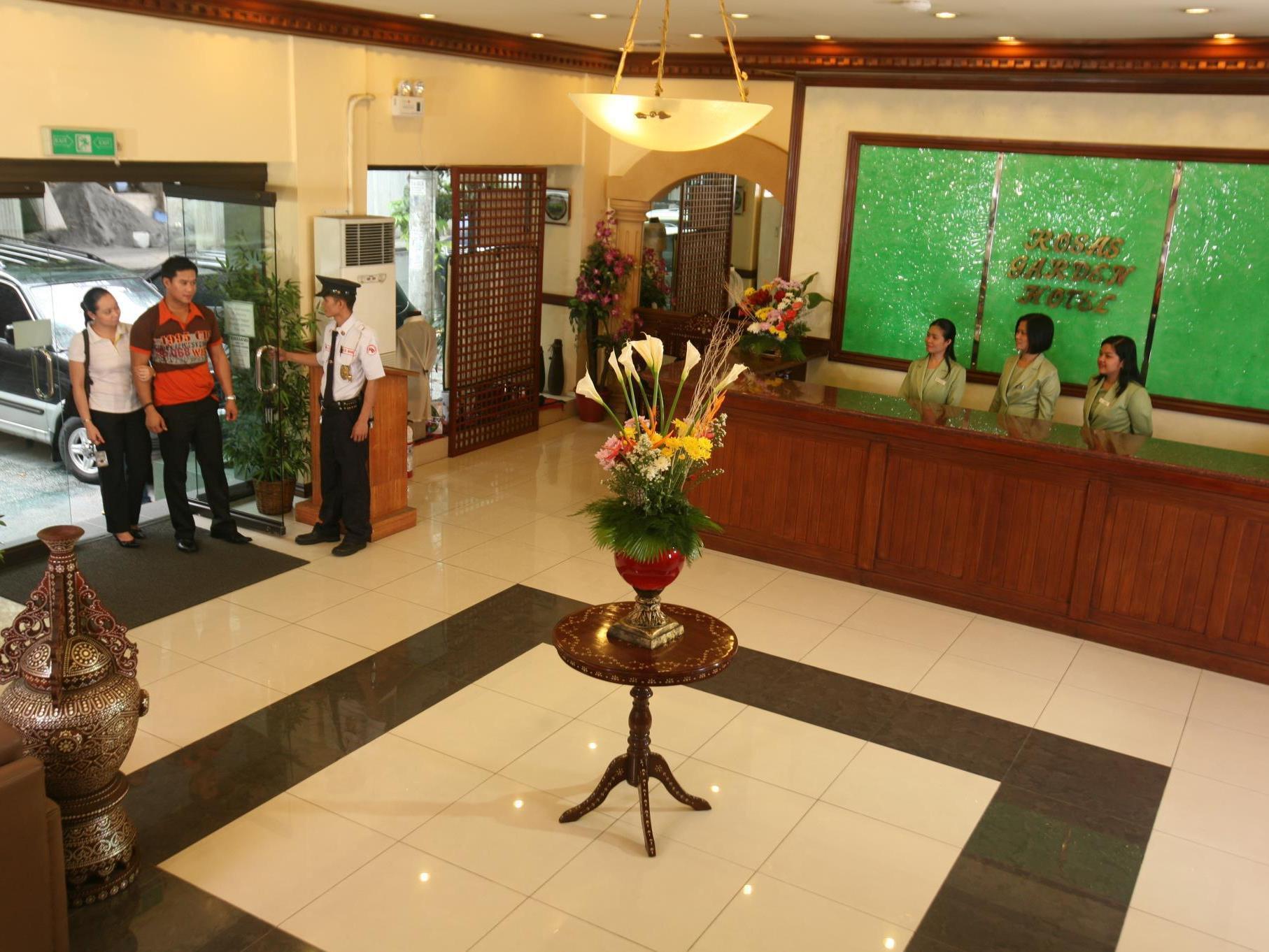 OYO 653 Rosas Garden Hotel Manila Exterior foto